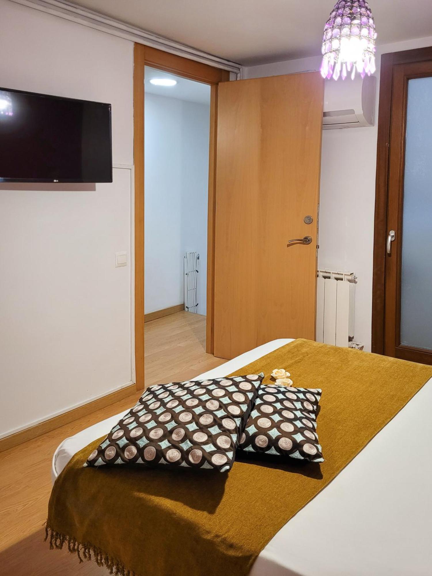 Apartment Placa La Font